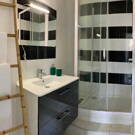 Au Coeur Du Village Joli Studio